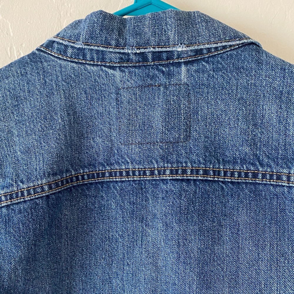 Levi’s Denim Jacket - Picture 11 of 13